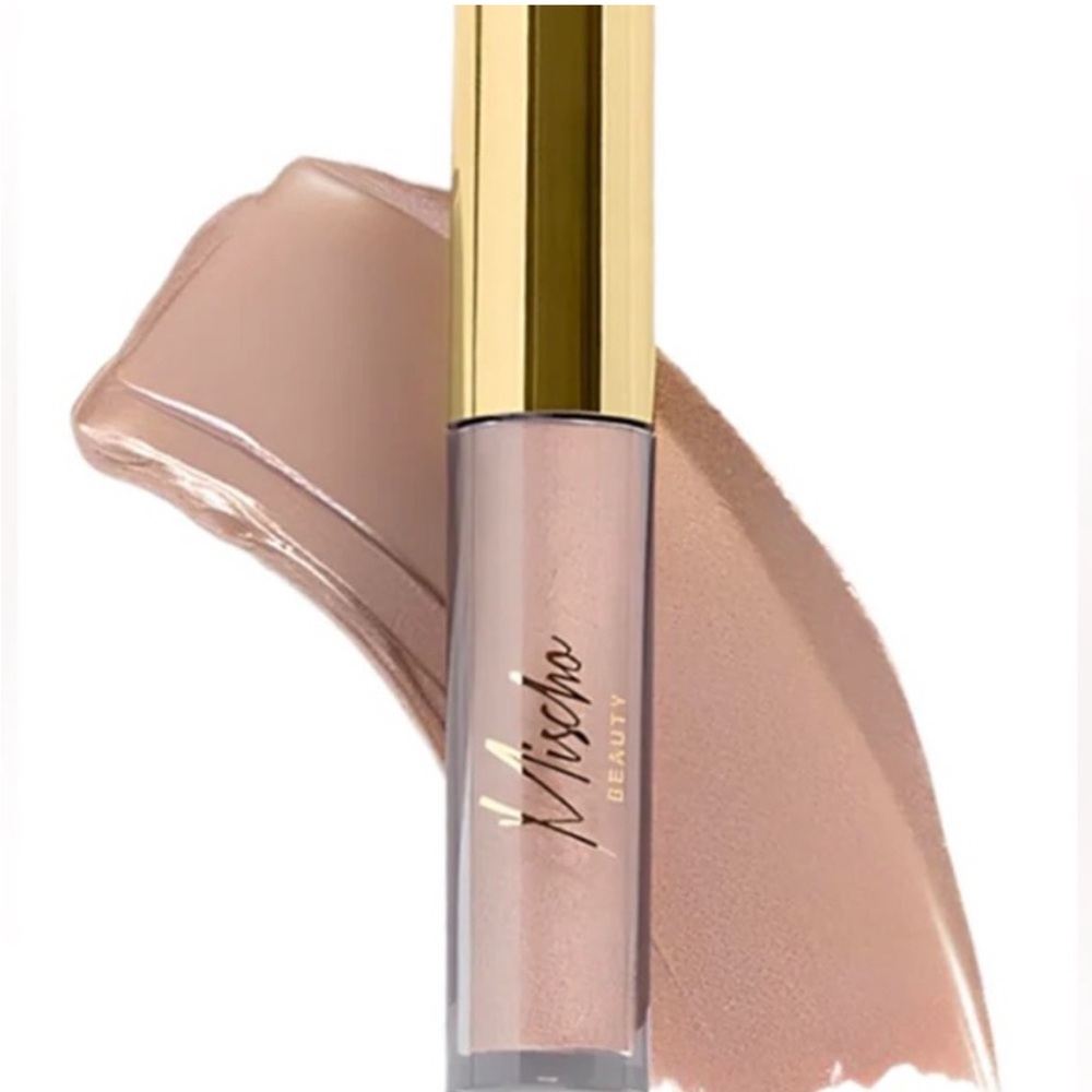 Mischo Beauty Liquid Eyeshadow in shade Magnifique Cruelty-free Rose Gold